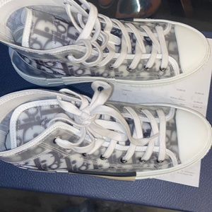 Dior b23’s Great condition worn
